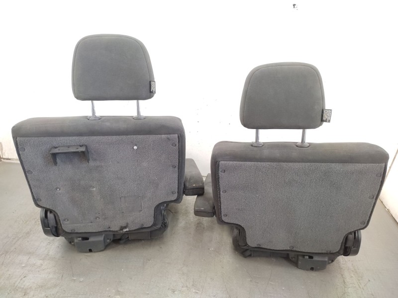 Recambio de juego asientos completo para nissan patrol gr v wagon (y61) 3.0 dti referencia OEM IAM   