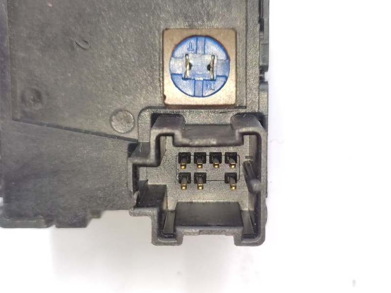 Recambio de interruptor para nissan patrol gr v wagon (y61) 3.0 dti referencia OEM IAM   