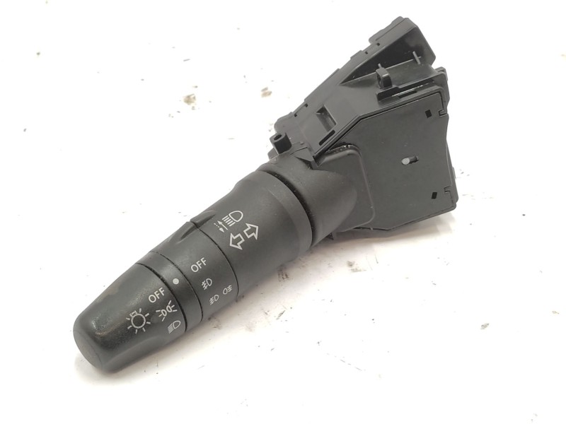 Recambio de mando luces para nissan patrol gr v wagon (y61) 3.0 dti referencia OEM IAM  255408H700 