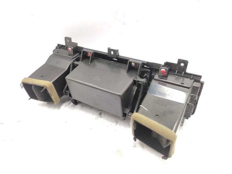 Recambio de consola central para nissan patrol gr v wagon (y61) 3.0 dti referencia OEM IAM   