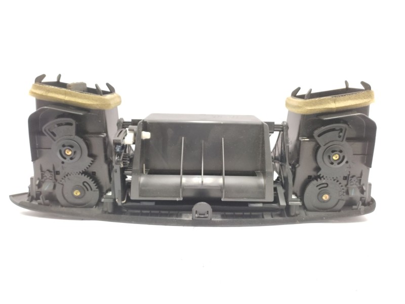 Recambio de consola central para nissan patrol gr v wagon (y61) 3.0 dti referencia OEM IAM   