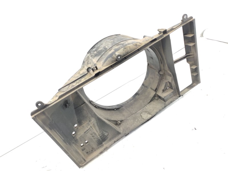 Recambio de panel frontal para nissan patrol gr v wagon (y61) 3.0 dti referencia OEM IAM  62500VD400 