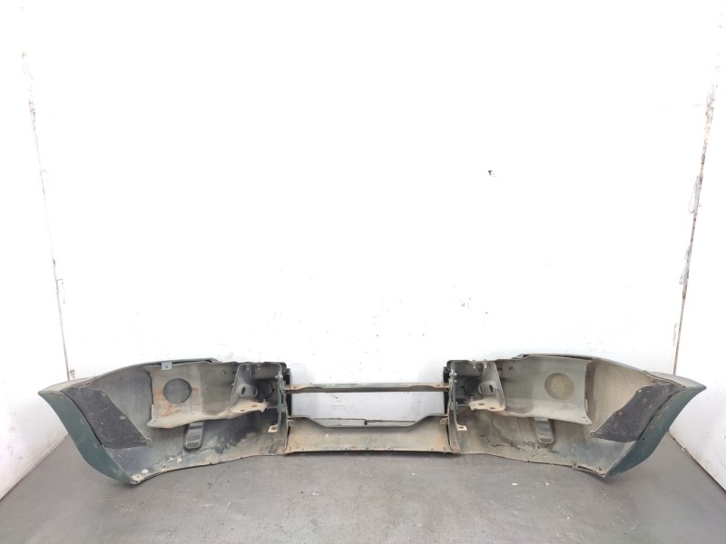 Recambio de paragolpes delantero para nissan patrol gr v wagon (y61) 3.0 dti referencia OEM IAM  62010VB000 