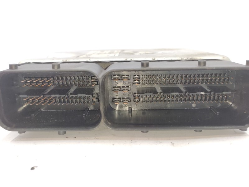 Recambio de centralita motor uce para opel combo furgón/monospace (x12) 1.3 cdti (b05) referencia OEM IAM   