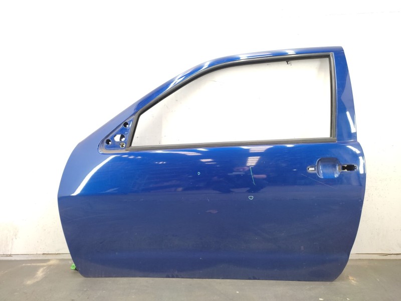 Recambio de puerta delantera izquierda para seat ibiza ii (6k1) 1.4 16v referencia OEM IAM  6K3831051C 
