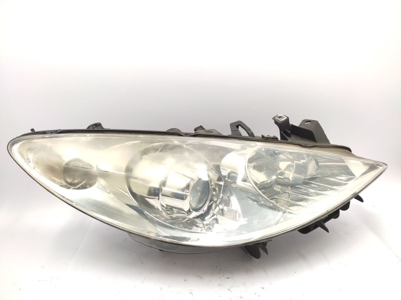 Recambio de faro derecho para peugeot 307 (3a/c) 1.4 16v referencia OEM IAM  620686 
