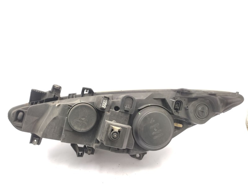 Recambio de faro derecho para peugeot 307 (3a/c) 1.4 16v referencia OEM IAM  620686 