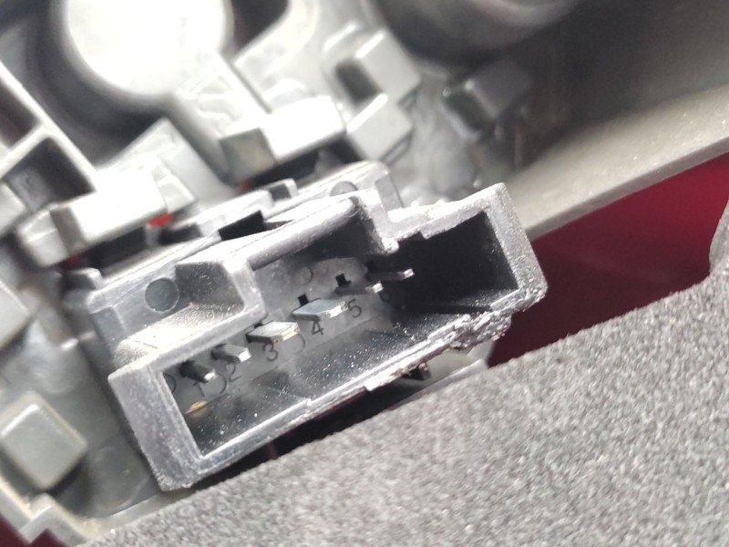 Recambio de piloto trasero izquierdo para peugeot 307 (3a/c) 1.4 16v referencia OEM IAM  6350X0 
