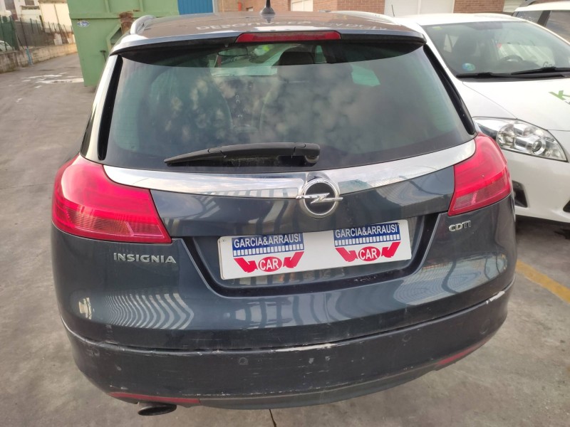 opel insignia sports tourer del año 2010