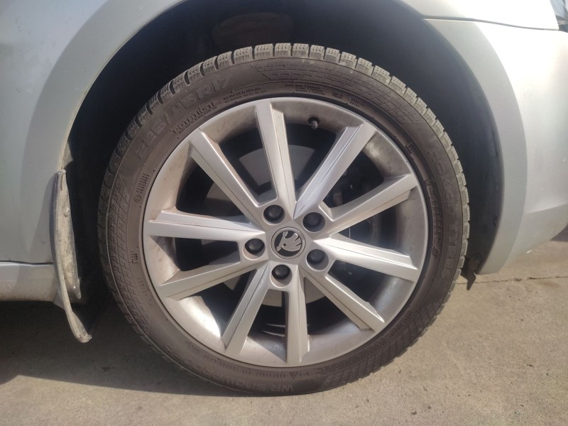 skoda octavia iii (5e3, nl3, nr3) del año 2015