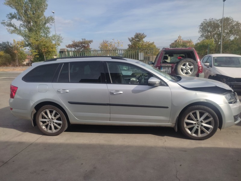 skoda octavia iii (5e3, nl3, nr3) del año 2015