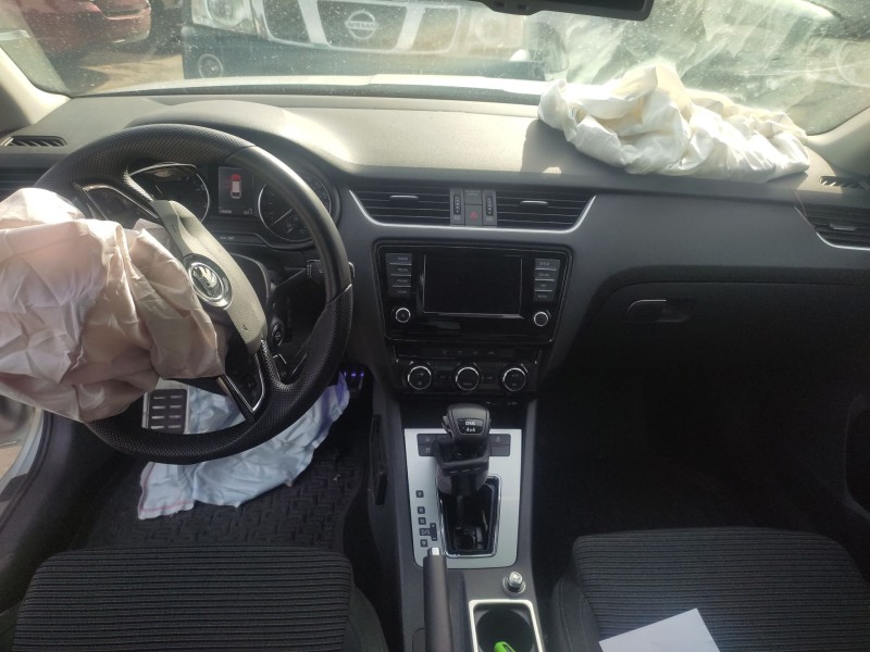 skoda octavia iii (5e3, nl3, nr3) del año 2015