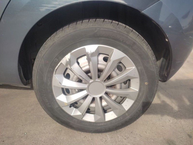tata indica vista del año 2013