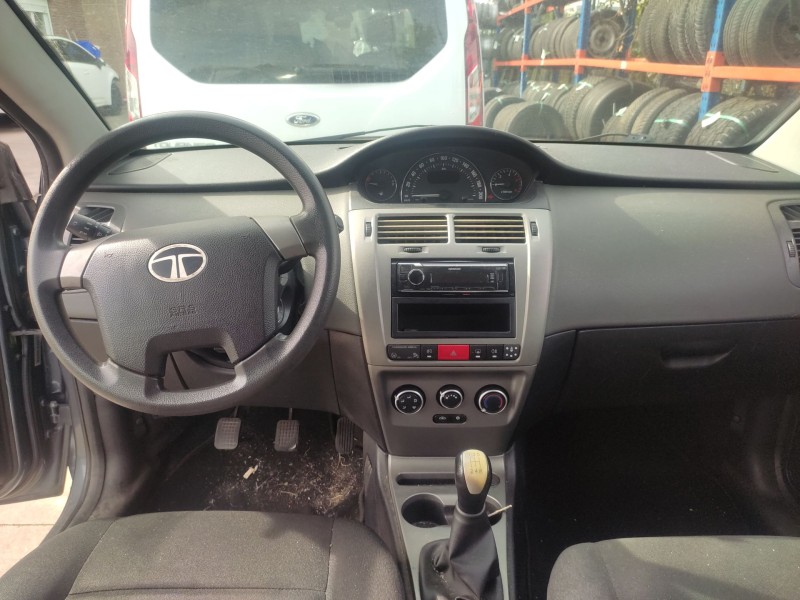 tata indica vista del año 2013