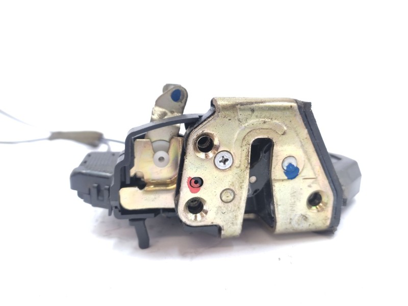 Recambio de cerradura puerta trasera izquierda para toyota corolla verso (zer_, zze12_, r1_) 1.8 (znr11_) referencia OEM IAM   