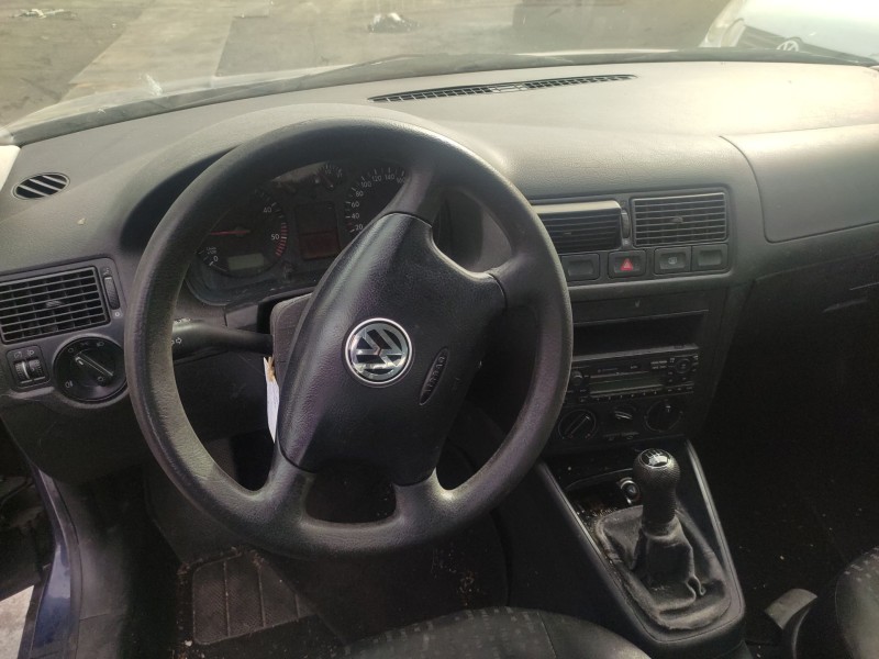 volkswagen golf iv (1j1) del año 2002