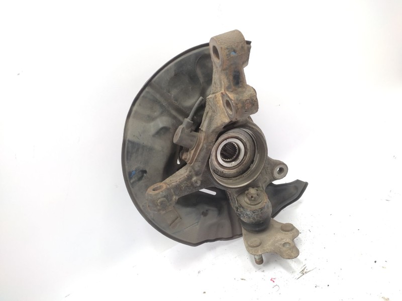 Recambio de mangueta delantera izquierda para toyota corolla verso (zer_, zze12_, r1_) 1.8 (znr11_) referencia OEM IAM   