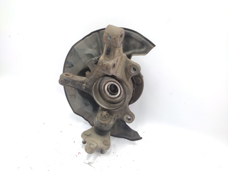 Recambio de mangueta delantera izquierda para toyota corolla verso (zer_, zze12_, r1_) 1.8 (znr11_) referencia OEM IAM   