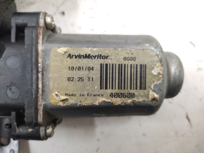 Elevalunas Delantero Derecho 80700bm706 400600t3  - Nissan Almera (n16/e) Comfort 5