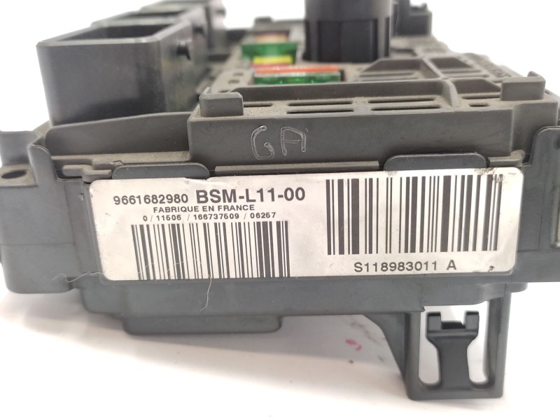 Recambio de caja reles / fusibles para peugeot 307 (3a/c) 1.4 16v referencia OEM IAM   