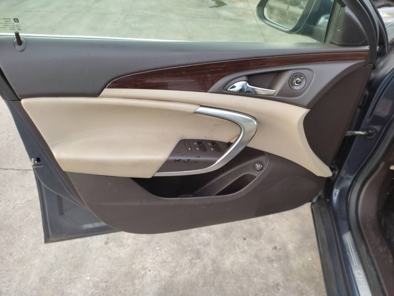 opel insignia sports tourer del año 2010