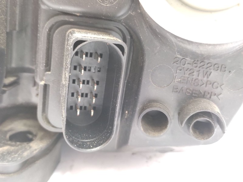Recambio de faro derecho para skoda fabia i combi (6y5) 1.9 tdi referencia OEM IAM   