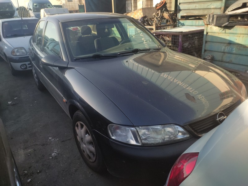 opel vectra b berlina del año 1997