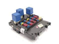 Recambio de caja reles / fusibles para nissan patrol gr v wagon (y61) 3.0 dti referencia OEM IAM   