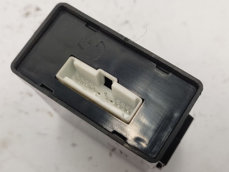 Recambio de modulo electronico para nissan patrol gr v wagon (y61) 3.0 dti referencia OEM IAM   