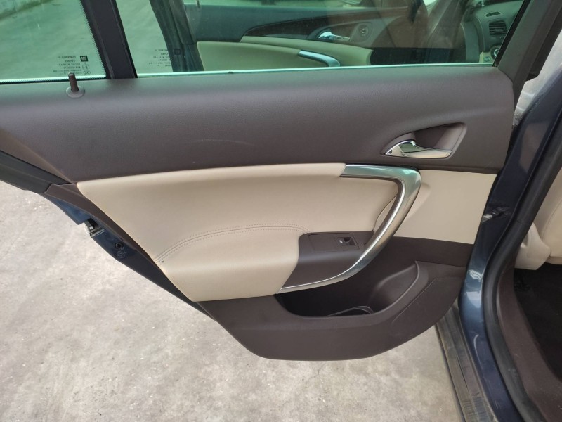 opel insignia sports tourer del año 2010