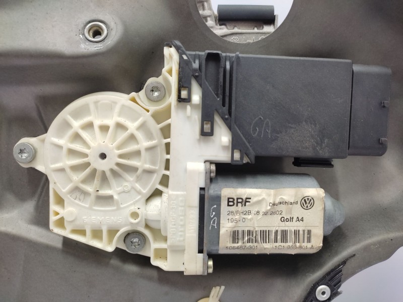 Recambio de elevalunas delantero izquierdo para volkswagen golf iv (1j1) 1.9 tdi referencia OEM IAM   
