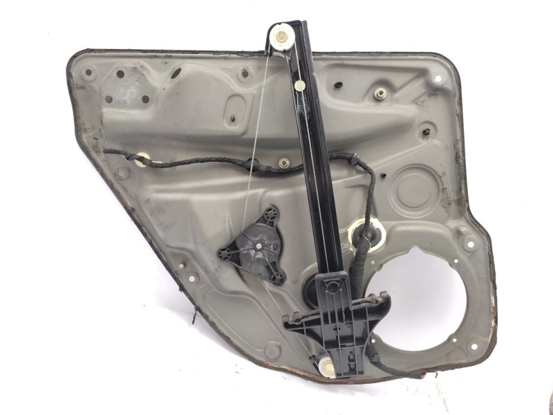 Recambio de elevalunas trasero derecho para volkswagen golf iv (1j1) 1.9 tdi referencia OEM IAM   