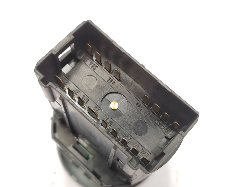 Recambio de mando luces para volkswagen golf iv (1j1) 1.9 tdi referencia OEM IAM   