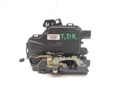 Recambio de cerradura puerta trasera derecha para volkswagen golf iv (1j1) 1.9 tdi referencia OEM IAM   