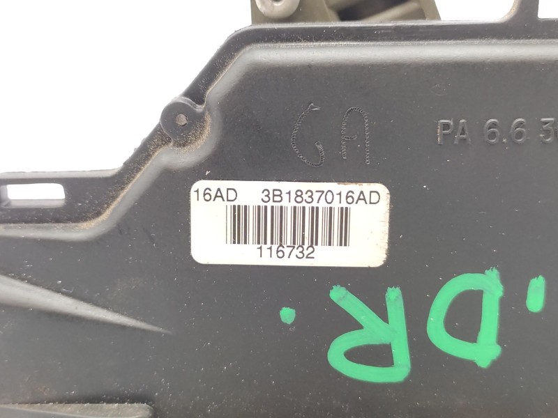Recambio de cerradura puerta delantera derecha para volkswagen golf iv (1j1) 1.9 tdi referencia OEM IAM   