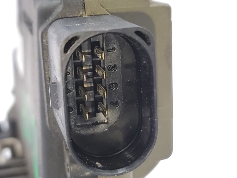 Recambio de cerradura puerta delantera derecha para volkswagen golf iv (1j1) 1.9 tdi referencia OEM IAM   