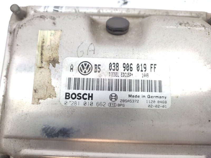 Recambio de centralita motor uce para volkswagen golf iv (1j1) 1.9 tdi referencia OEM IAM   