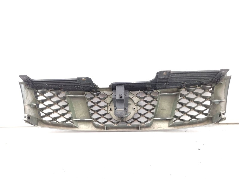 Recambio de calandra delantera de radiador para nissan patrol gr v wagon (y61) 3.0 dti referencia OEM IAM 62310VD200  