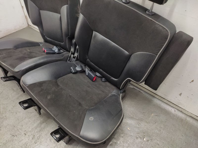 Recambio de juego asientos completo para nissan patrol gr v wagon (y61) 3.0 dti referencia OEM IAM   