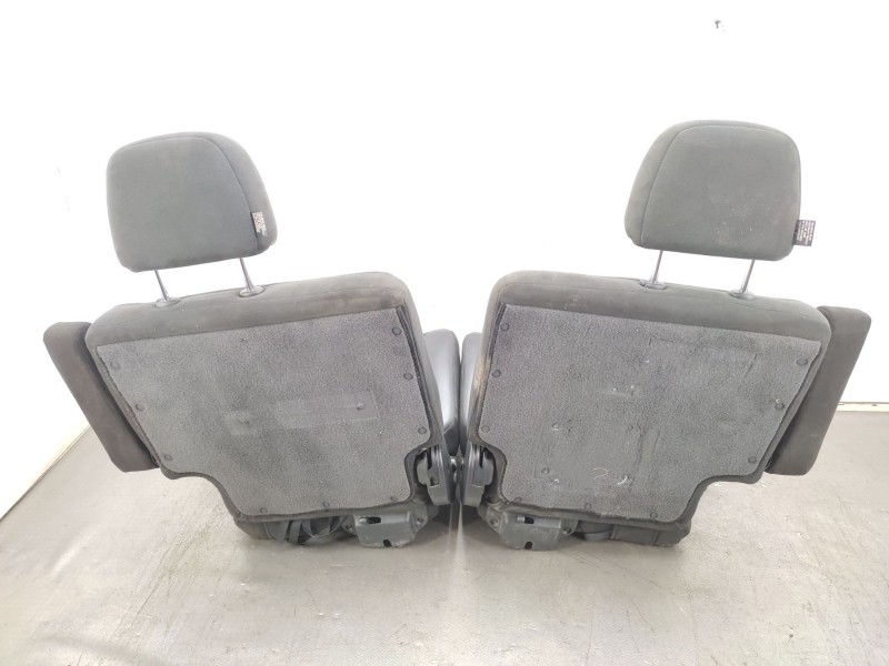 Recambio de juego asientos completo para nissan patrol gr v wagon (y61) 3.0 dti referencia OEM IAM   