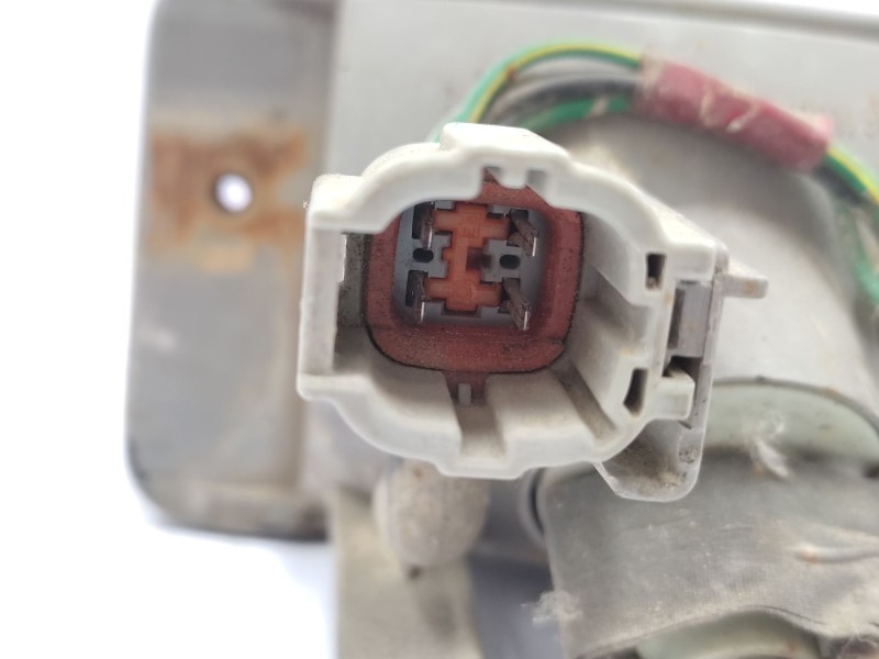 Recambio de piloto trasero derecho paragolpes para nissan patrol gr v wagon (y61) 3.0 dti referencia OEM IAM 26550VB126  