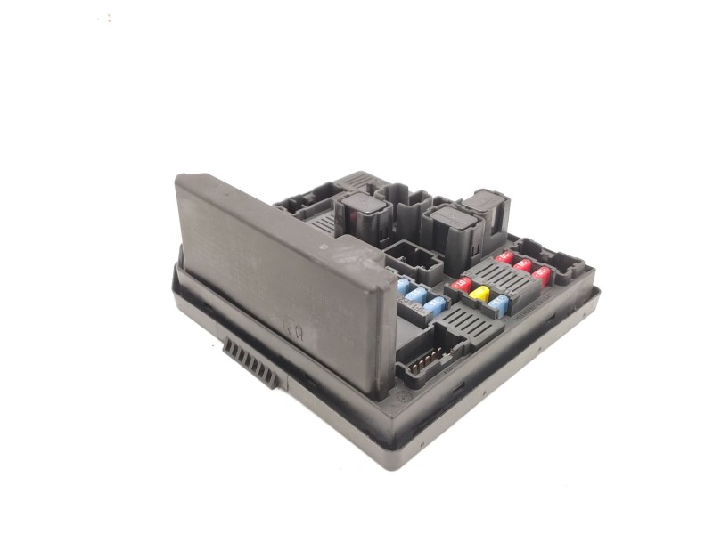 Recambio de caja reles / fusibles para nissan qashqai i (j10, nj10) 1.5 dci referencia OEM IAM   