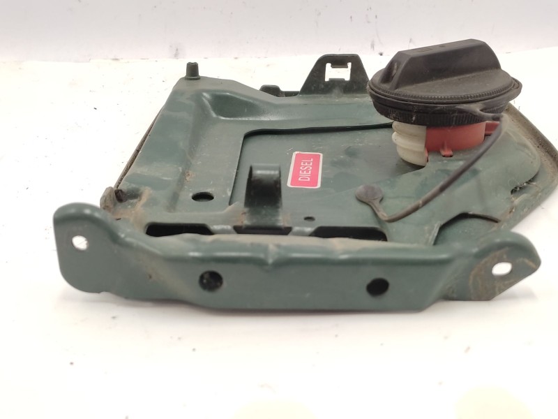 Recambio de tapa exterior combustible para nissan patrol gr v wagon (y61) 3.0 dti referencia OEM IAM   