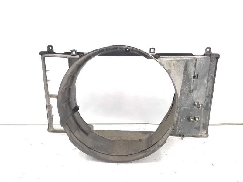 Recambio de panel frontal para nissan patrol gr v wagon (y61) 3.0 dti referencia OEM IAM  62500VD400 