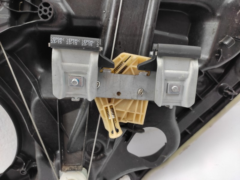Elevalunas Trasero Izquierdo 51960725  - Fiat 500 X (334) City Cross 5