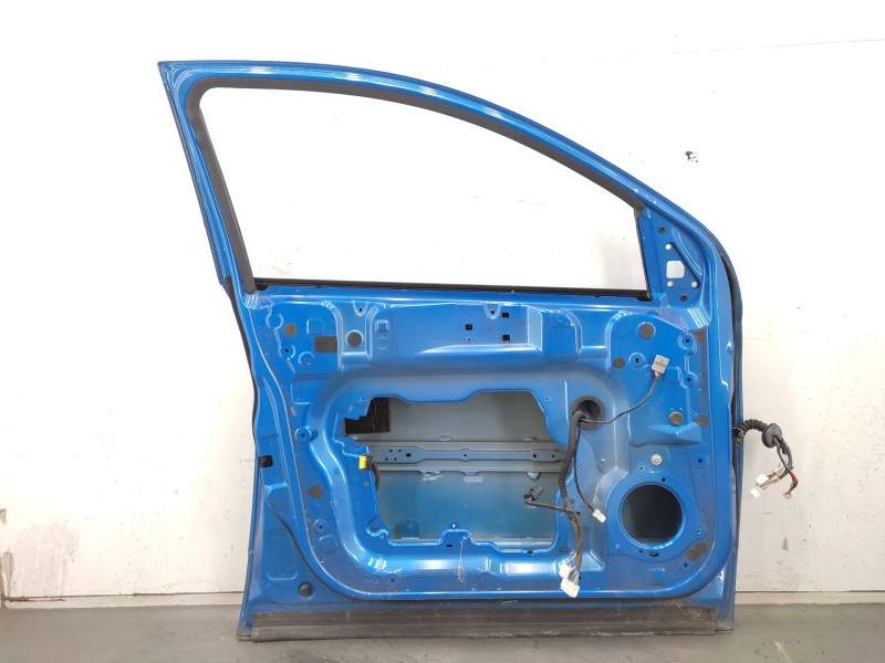 Recambio de puerta delantera izquierda para audi a3 (8p1) 2.0 tdi 16v referencia OEM IAM  8P3831051D 