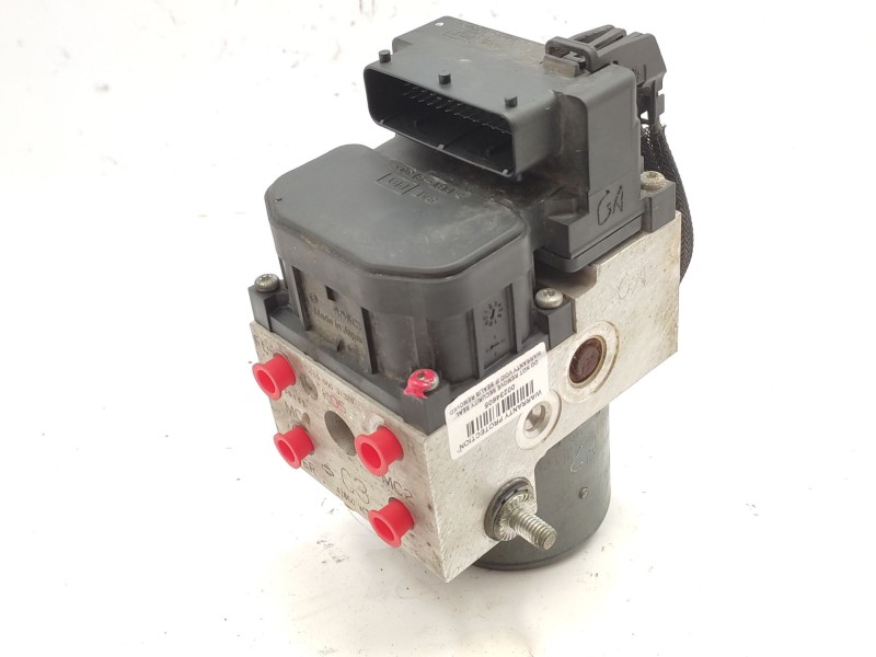 Recambio de abs para nissan patrol gr v wagon (y61) 3.0 dti referencia OEM IAM 47660VC300  0130108100