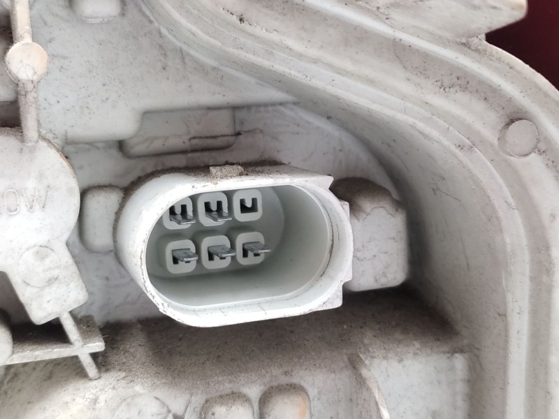 Recambio de piloto trasero izquierdo para audi a3 (8p1) 2.0 tdi 16v referencia OEM IAM  8P0945095 