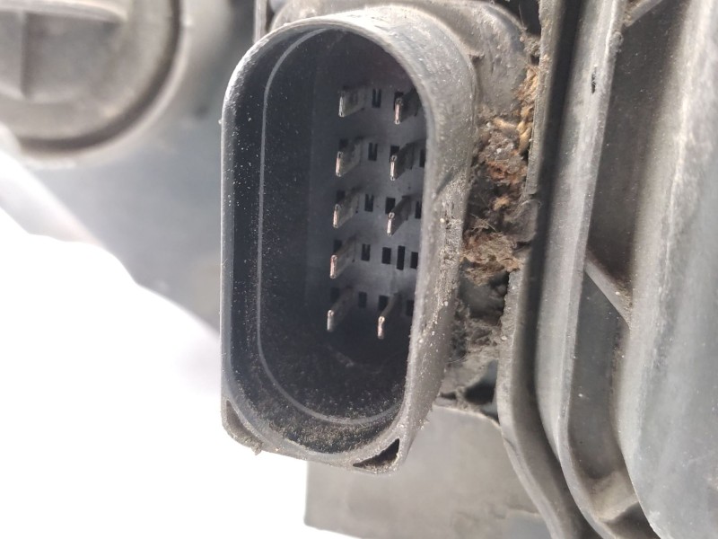 Recambio de faro izquierdo para audi a3 (8p1) 2.0 tdi 16v referencia OEM IAM  8P0941003K 