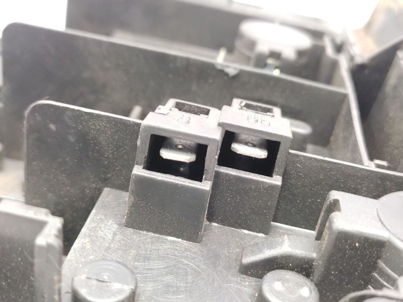 Recambio de piloto trasero izquierdo para volkswagen golf ii (19e, 1g1) 1.6 referencia OEM IAM   